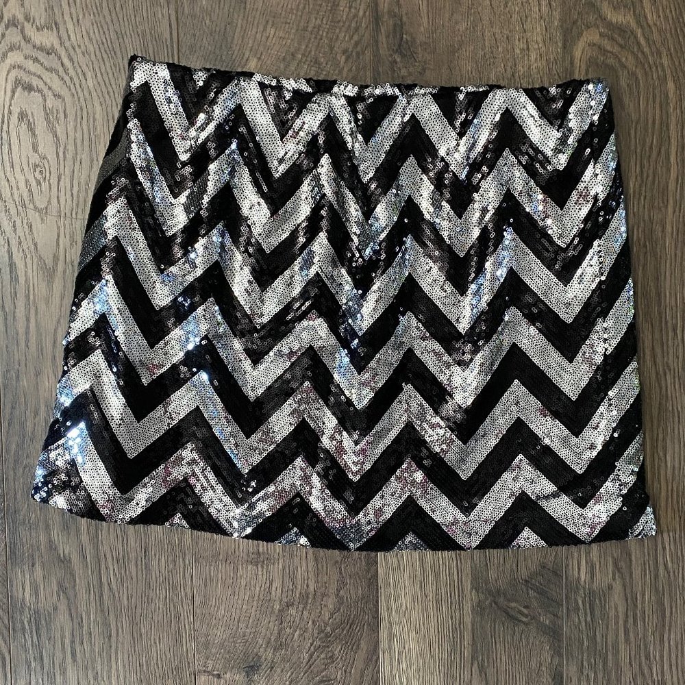Francesca's Sequin Skirt NWT